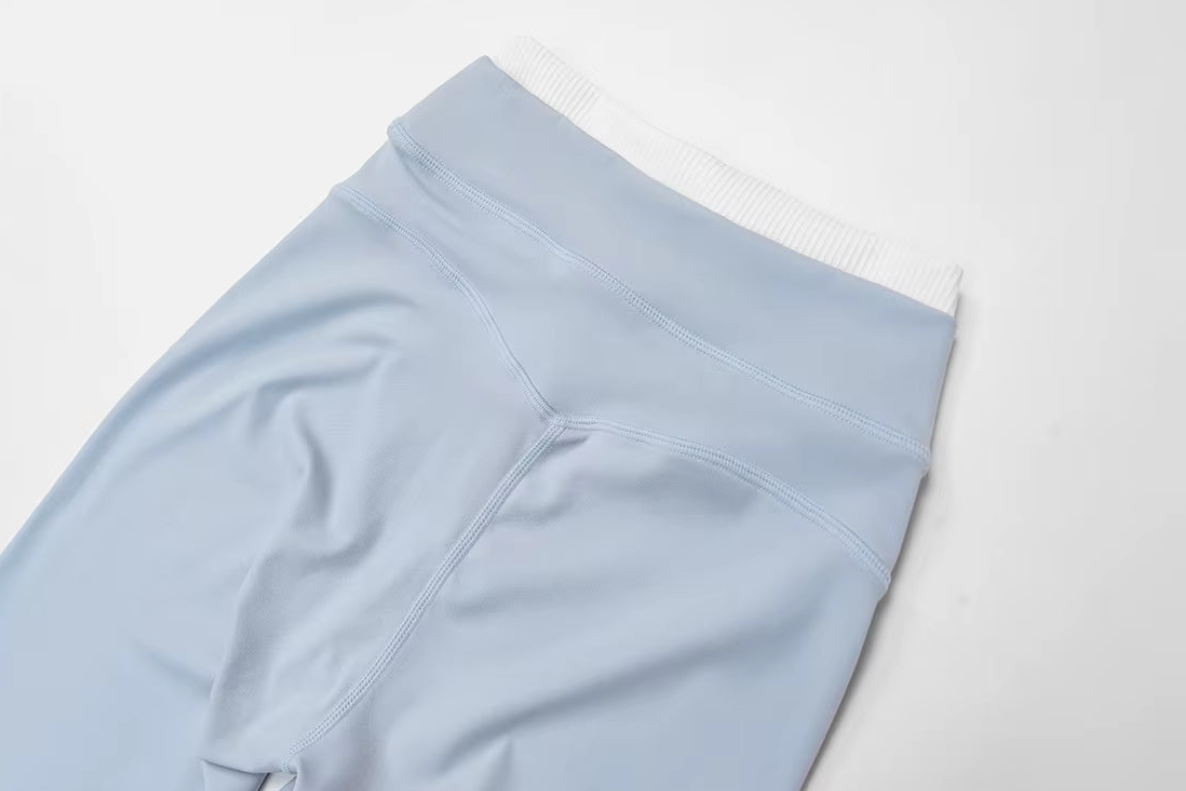 סט עם בסיס לבן - Ease